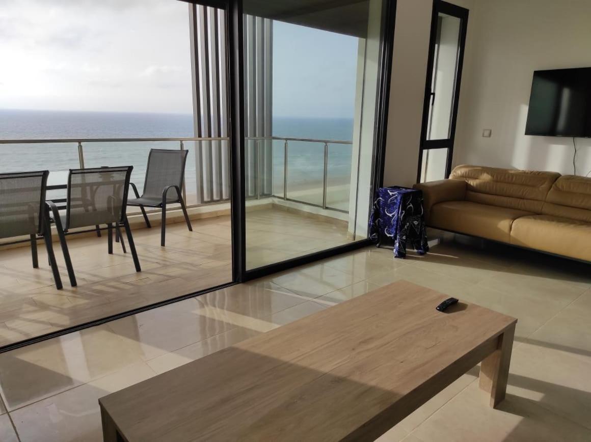 Bel Appartement A Plage Des Nation Salé Luaran gambar