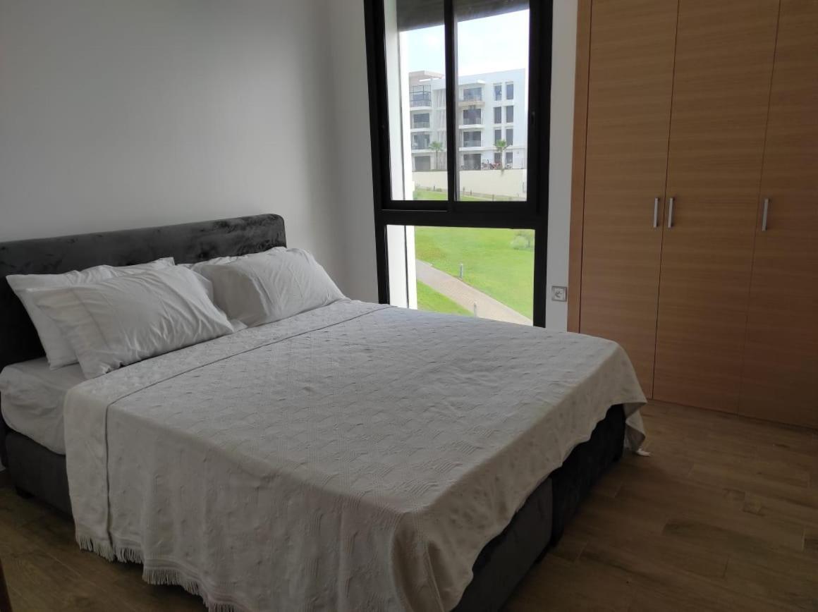 Bel Appartement A Plage Des Nation Salé Luaran gambar
