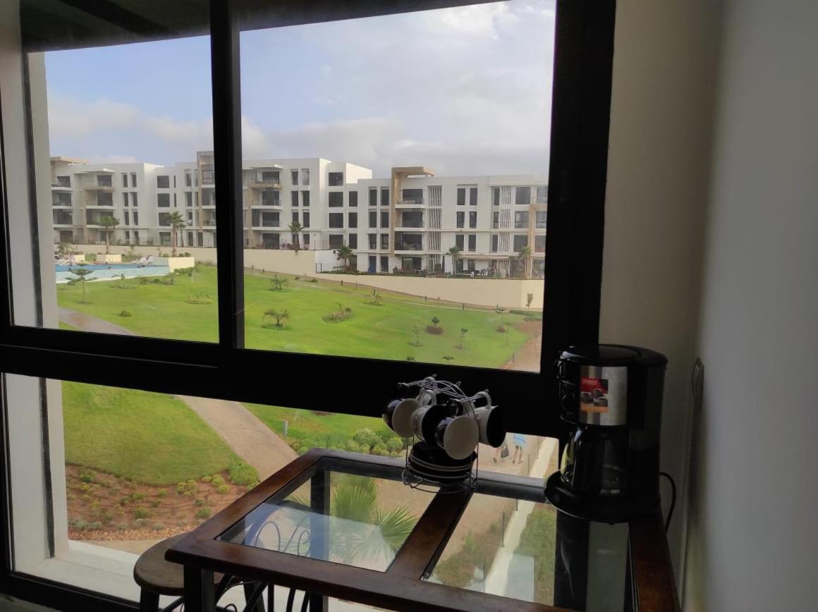 Bel Appartement A Plage Des Nation Salé Luaran gambar