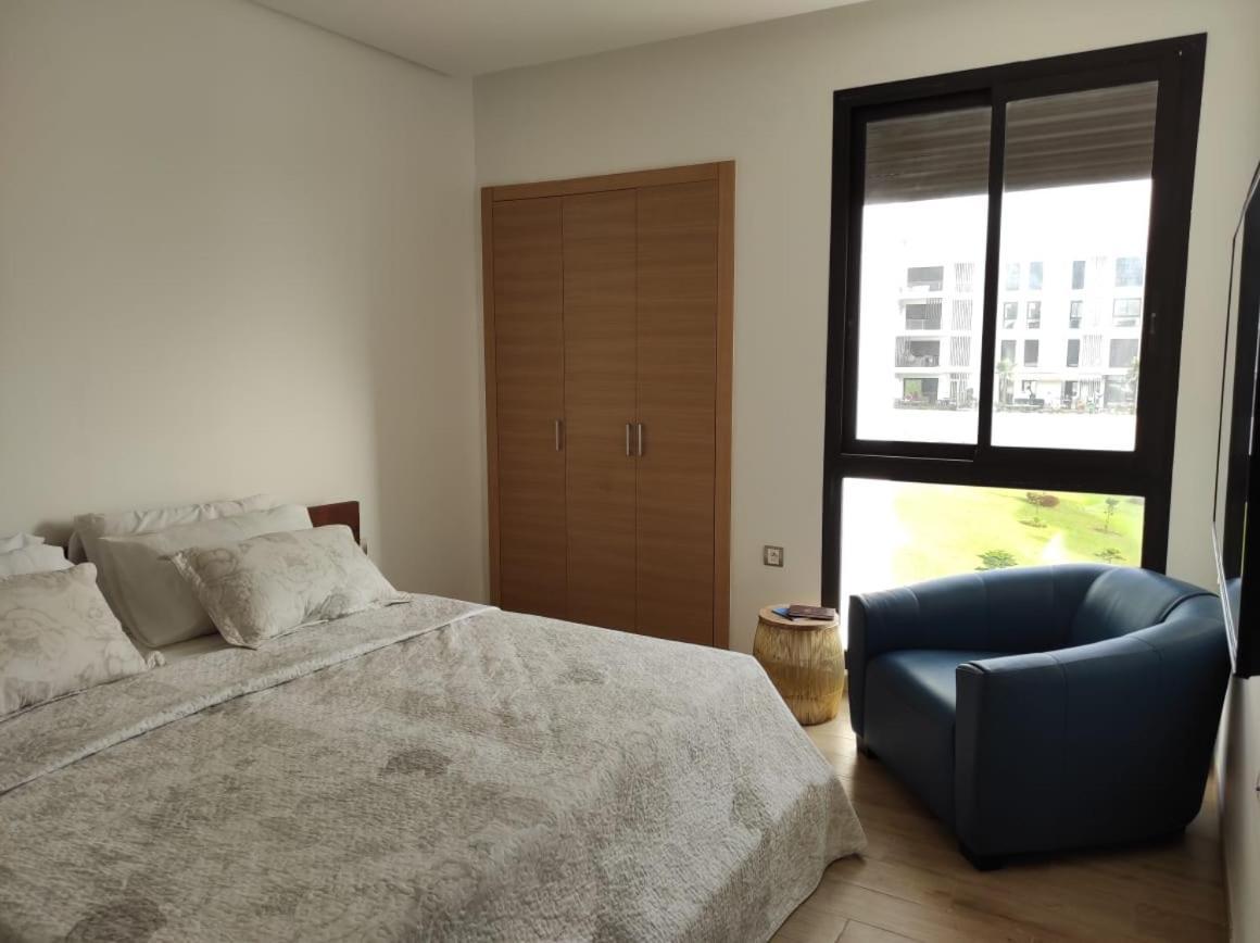 Bel Appartement A Plage Des Nation Salé Luaran gambar
